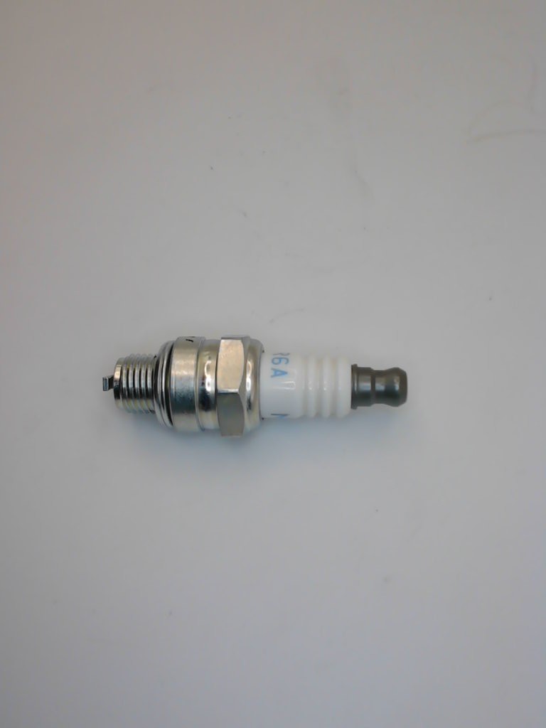 Zündkerze NGK CMR6A