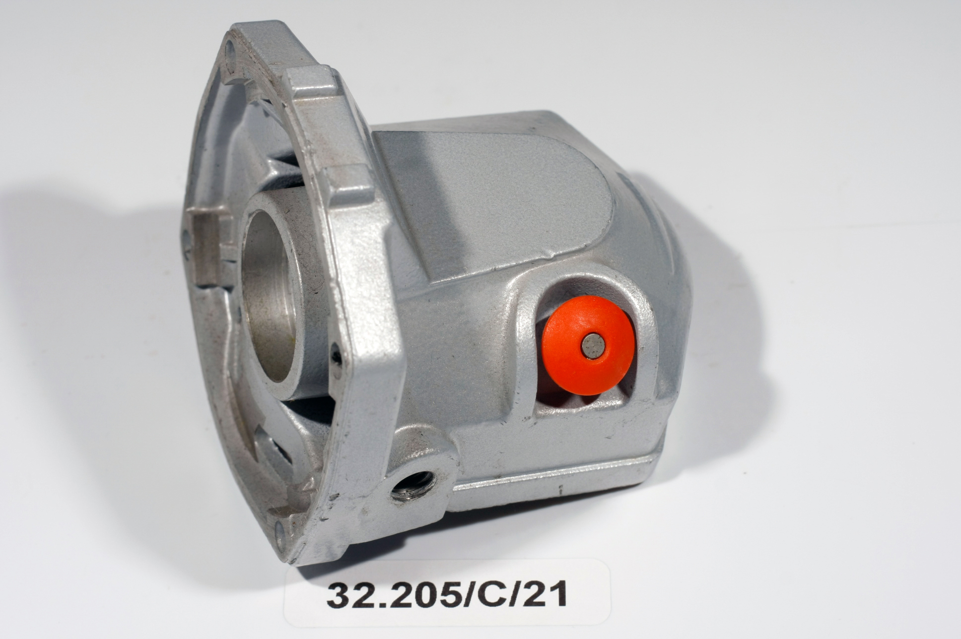 GEAR BOX WITH BUTTON