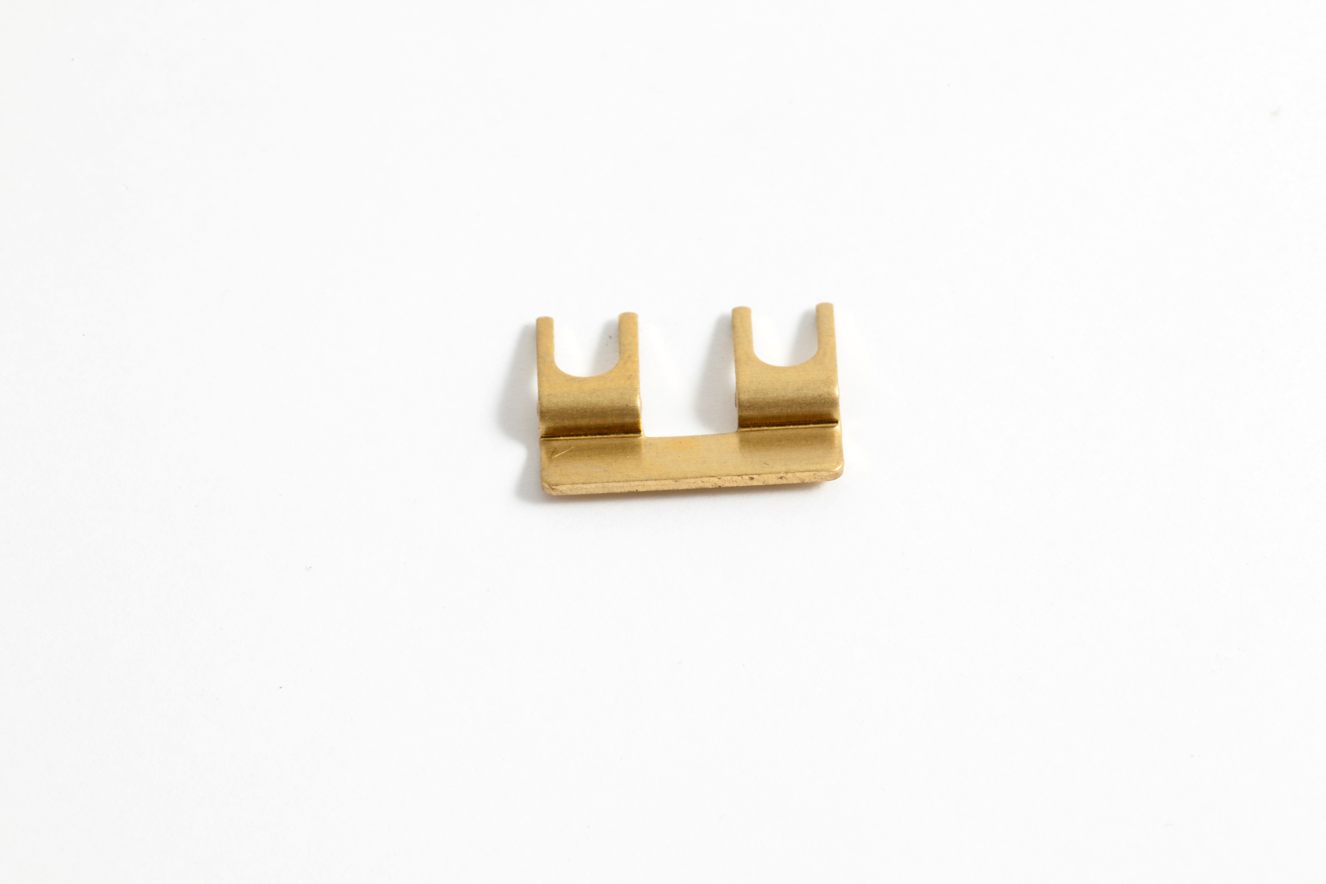 METAL PLATE FOR SWITCH L.T.
