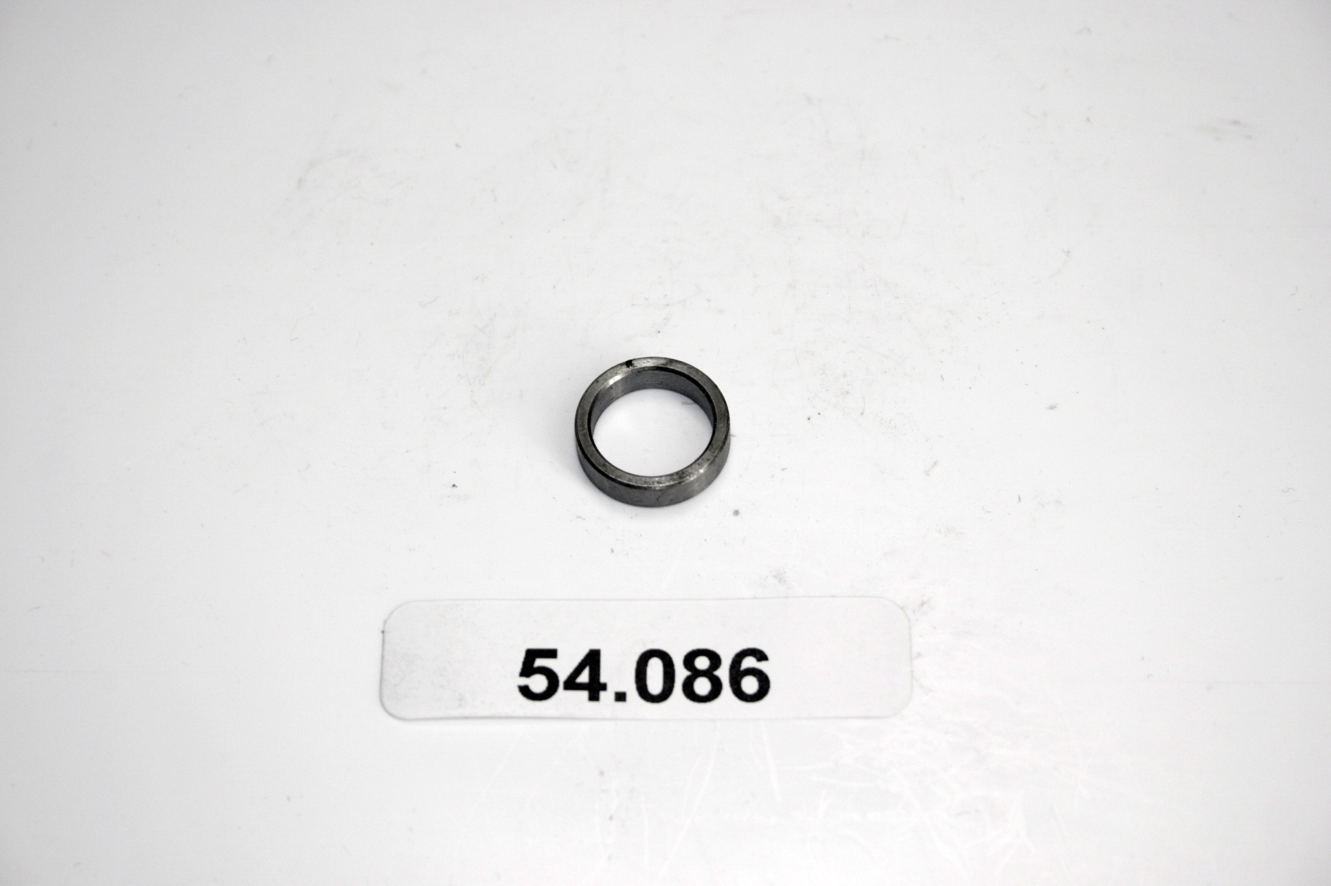 M. SHAFT SPACER
