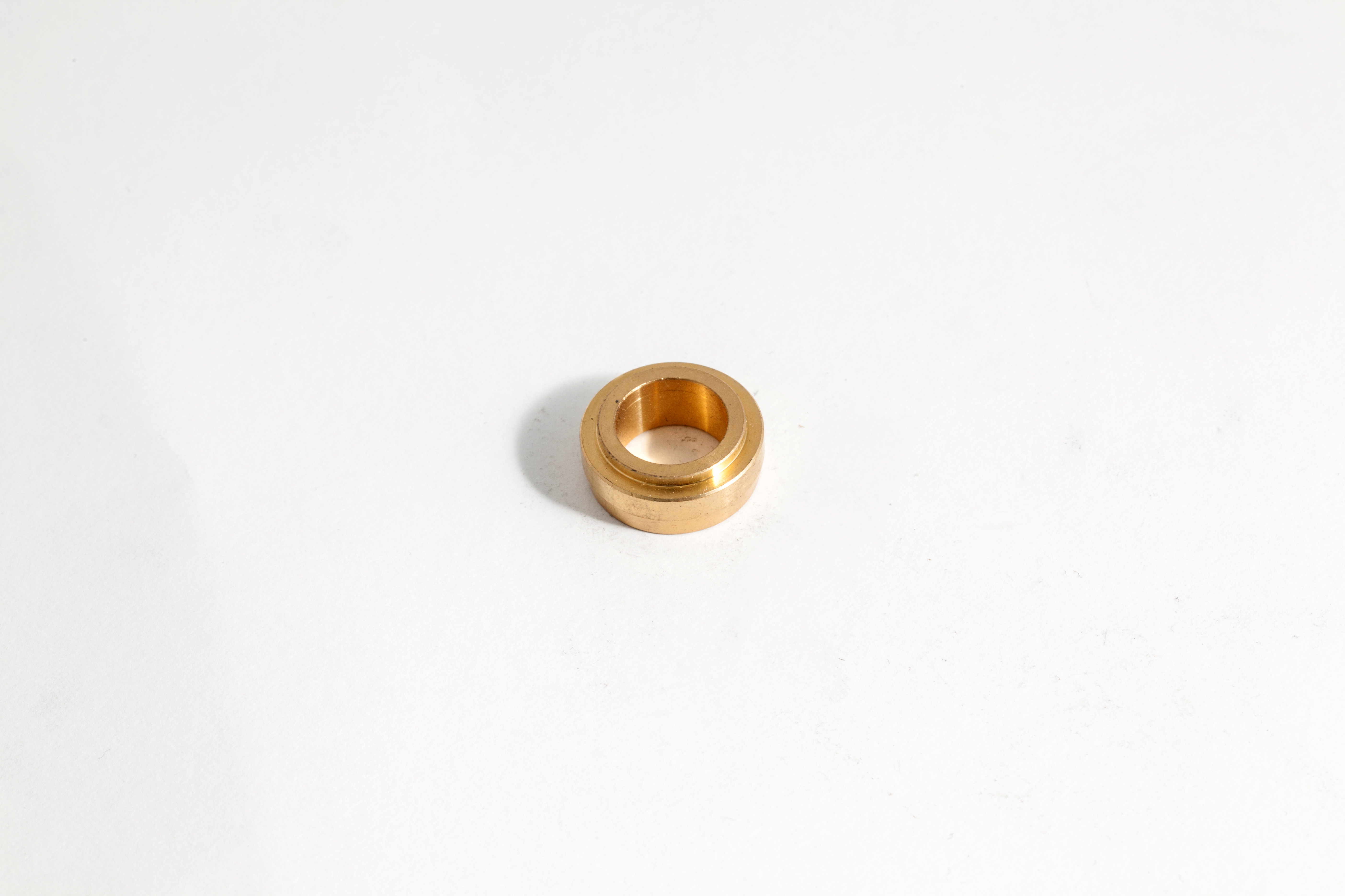 SPACER FOR BALANCER