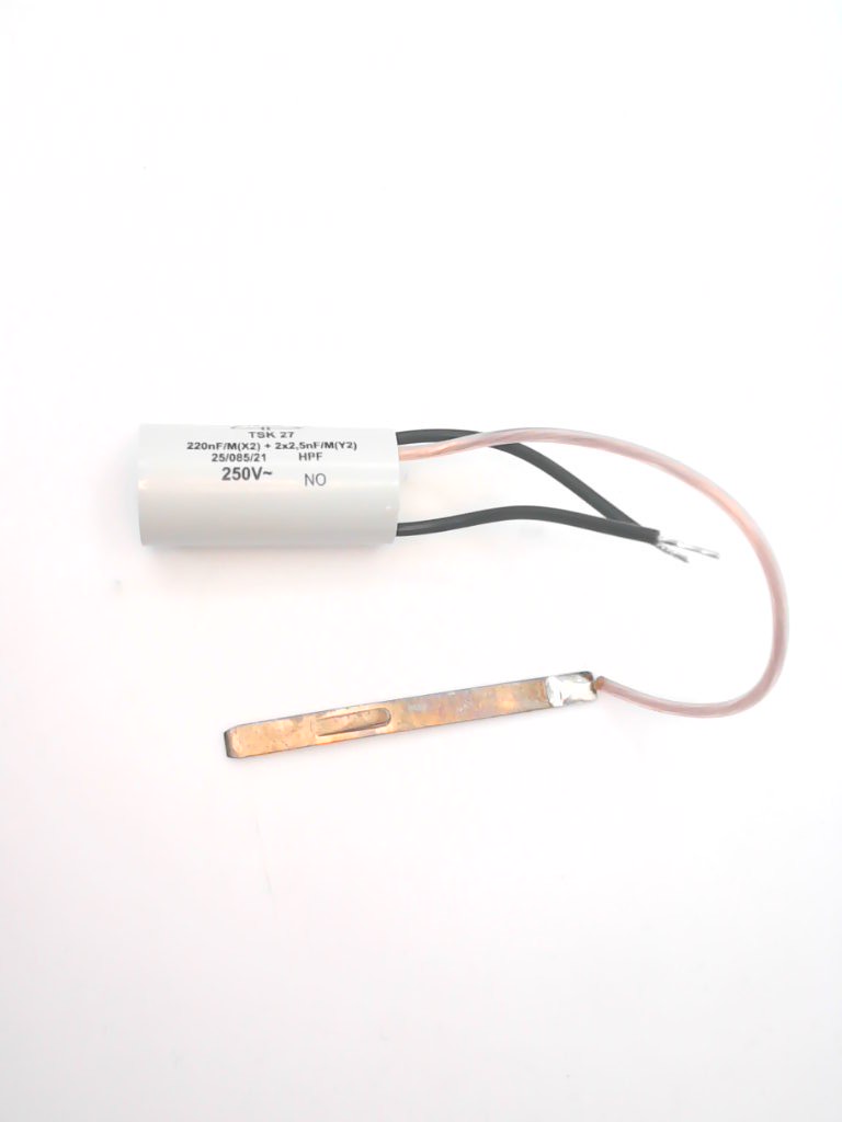 Entst&ouml;rkondens. TSK 27, 220nF2x2n5