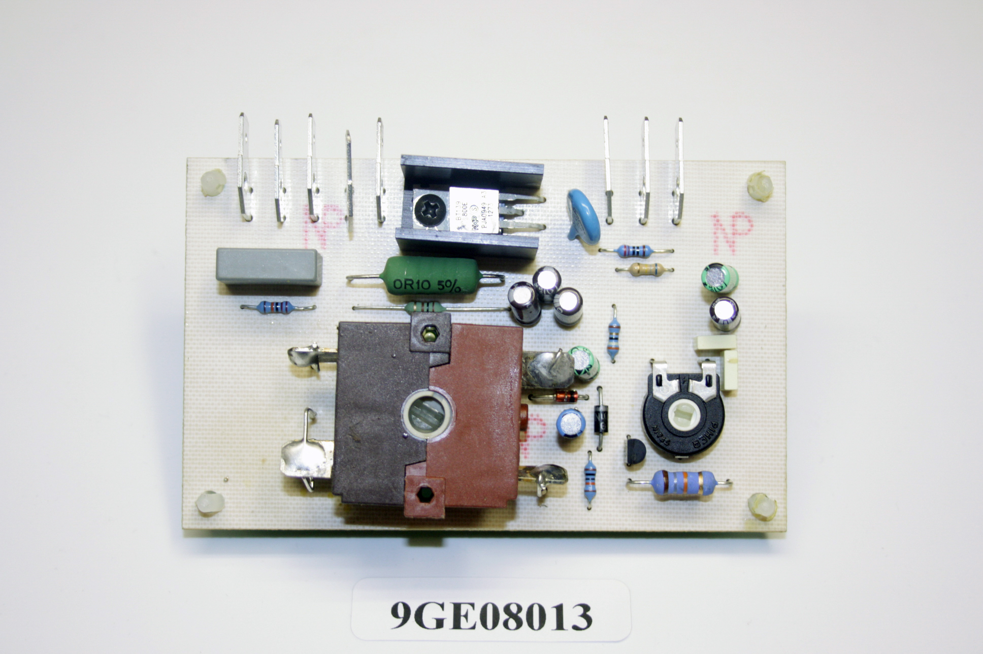 ELECTRONIC CIRCUIT
