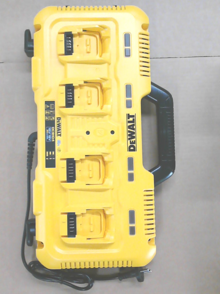 Vierfach-Schnelladegeraet